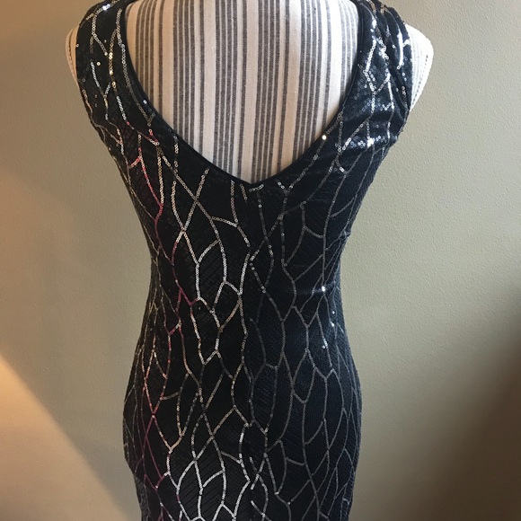Sequin mini dress - Picture 4 of 6